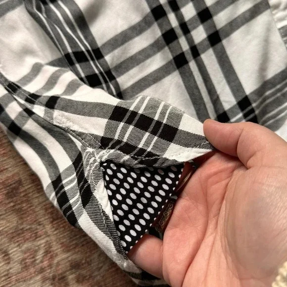 Como Vintage Plaid Flannel Button Down Shirt Black White Grungecore XL Cozy - Picture 8 of 14